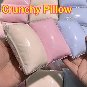 베개형 스퀴시 스트레스 볼 피젯 토이 크런치 스퀴즈 토이 라운드 블록 ASMR 안티 스트레스 해소 손 이완 선물용 장난감