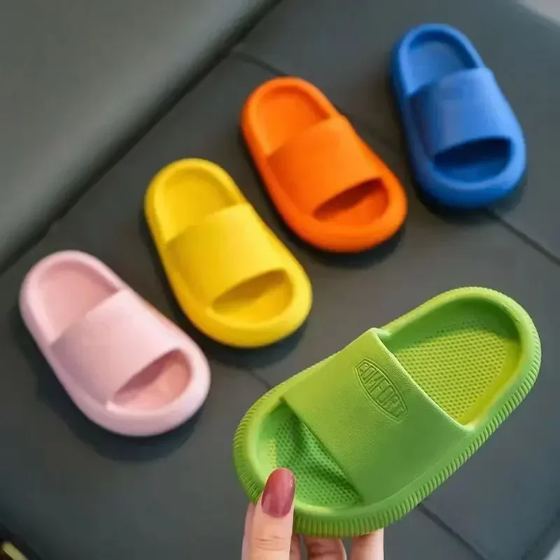   어린이 슬리퍼 편안한 여름 정원 해변 샌들 아기 PVC 욕실 신발 미끄럼 방지 남아 여아용