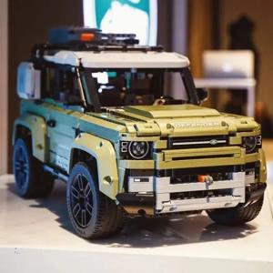 2573PCS 1:8 테크니컬 디펜더 오프로드 자동차 조립 블록 브릭 SUV 자동차 장난감 어린이 선물
