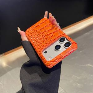 아이폰 17, 18 Pro, Air, 16, 15, 14, 13 Pro Max, 7, 8 Plus, XS, XR용 고급 악어 가죽 질감의 PU 소재 휴대폰 케이스 (하드 커버)