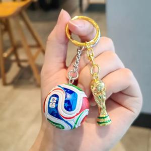 FIFA 2026 공식 경기구 키체인 월드컵 모델 플라스틱 미니 축구공 키링 스포츠 팬 기념품 가방 참 장식 선물