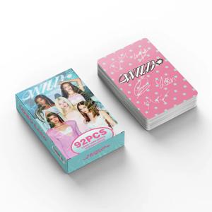92개의 작은 카드 KATSEYE 새 앨범 WILD 상품 3인치 포토 카드 연예인 스티커 LOMO 인사말 카드