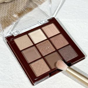 초콜릿 따뜻한 다크 브라운 어스 팔레트, 무광 오렌지 다크 브라운, 진주 빛 반짝이, 아이섀도우 착용, 9 가지 음영