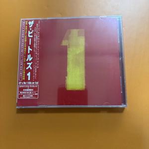 클래식 팝 록 음악 모음 CD, 시대를 초월하는 명곡, 음악 애호가와 물리적 미디어 수집가를 위한 빨간색 아트 커버