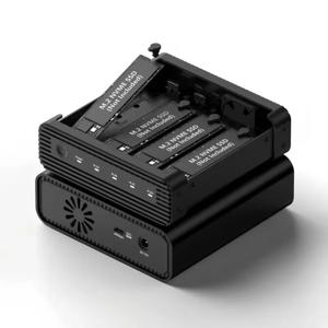 알루미늄 M2 4베이 USB4 외장 NVME SSD 케이스 M.2 NVME 4베이 40Gbps M.2 NVME RAID SSD 케이스 쿨링팬 포함