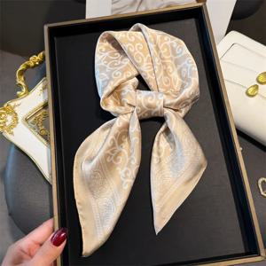 여성을위한 새로운 패션 페이즐리 인쇄 목도리 스퀘어 스카프 부드러운 새틴 랩 Neckerchief 여성 헤어 밴드 리본 머리띠 두건