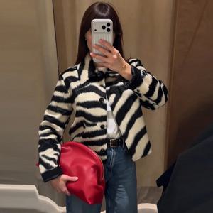 라펠 칼라, 싱글 브레스트, 부드러운 플러시 소재, 여성용 제브라 무늬 인조 모피 크롭 재킷, 루즈핏, 짧은 길이의 겉옷, 가을/겨울용