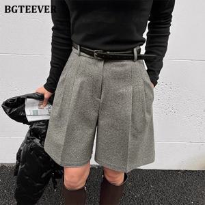 BGTEEVER 캐주얼 하이웨이스트 포켓 여성 와이드 레그 모직 반바지, 가을 겨울 두꺼운 따뜻한 루즈 여성 반바지
