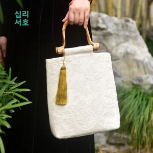 새로운 중국 스타일 자수 치파오 캔버스 가방 여성을위한 생일 선물 전통 문화 창조적 인 가방 실크 자수