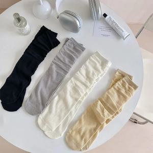 여름 얇은 통기성 여성 양말 한국어 달콤한 패션 솔리드 컬러 느슨한 긴 양말 일본 스타일 여학생 블랙 화이트 양말