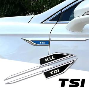 2pcs 자동차 액세서리 사이드 도어 블레이드 자동차 스티커 vw 폭스바겐 TDI TSI 골프 파사트 제타 콤비 투아렉 티구안 폴로 아마록