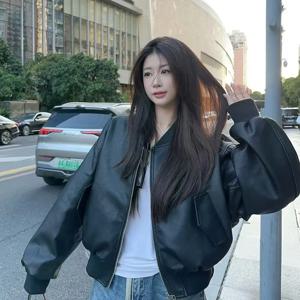 미국 레트로 가죽 재킷 아우터웨어 봄 가을 2025 신상 홍콩 스타일 스몰 사이즈 인기 PU 가죽 재킷 오토바이 탑