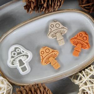 2PCS 버섯 모양 쿠키 커터 3D 엠보싱 프레스 몰드 무전원 성형 도구 (퐁당, 클레이, 진저브레드, 크리스마스, 추수감사절용)