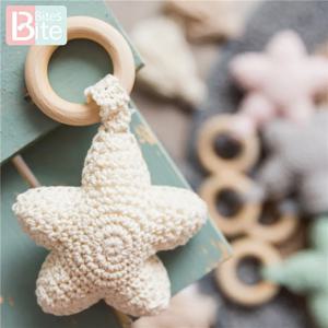 물린 물린 1PC Amigurumi 스타 모바일 아기 침대 교수형 장난감 아기 딸랑이 장난감 재미 있은 교육 유아 크로 셰 뜨개질 어린이 장난감