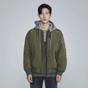 버커루 남성 N/P 다이아퀼팅 후드 탈착 점퍼(B223JP420P)