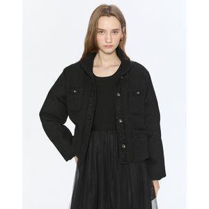 질스튜어트뉴욕 우먼 25FW 블랙 하이넥 트위드 구스다운 로고 버튼 포켓 숏 패딩 점퍼 JSJU5D160BK