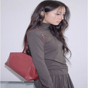라로 숄더 S