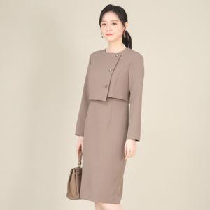 애비뉴투지 엄마옷 하객룩 레이어드 세트느낌 단추장식 라운드 여성 봄 가을 긴팔 정장 롱 원피스 K03519