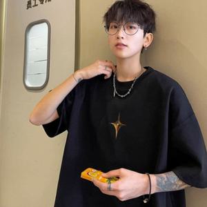 프린팅 남자 반팔티 오버핏 라운드 박스 반팔 티셔츠