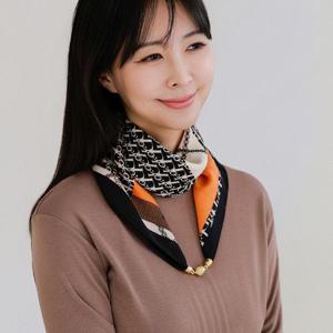 [드리다]패턴 삼각 마그네틱 자석 쁘띠 스카프