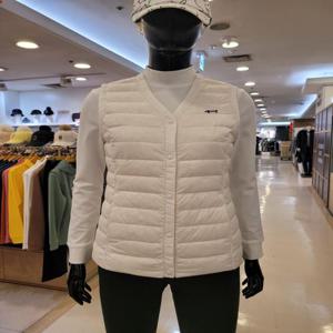 [루이까스텔]SN 루이까스텔 여성 골프 가을 겨울 구스다운 브이넥 경량 베스트 7LOJP906