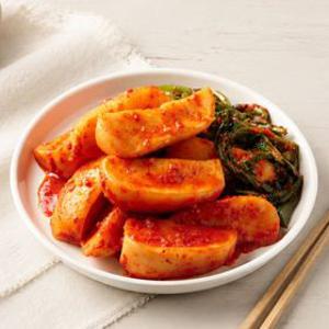[쿠폰가 2kg 8,290원] 100% 국내산 재료 전라도 함평 총각김치 알타리김치 2kg 산지직송