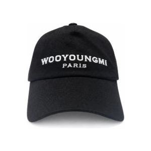 우영미 실리콘 로고 남녀공용 볼캡 W243AC52664B