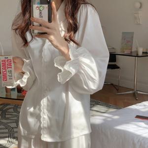 화이트 실크 긴팔 잠옷세트