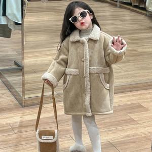 베이지 무스탕 라이크 롱 코트 여아코트 무스탕자켓 겉옷 트렌치코트 겨울 기모 R24742