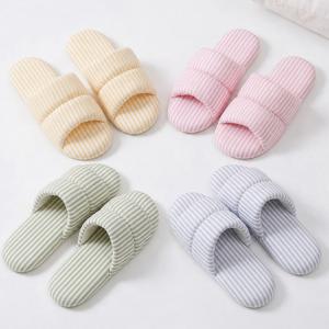 리빙엠 패딩 실내화 여성 사계절 쿠션 슬리퍼 거실화 사무실 시어서커