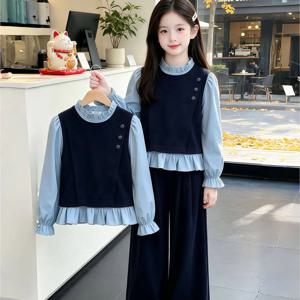 네이비 베스트 쓰리피스 셋업 R26301