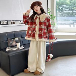 체크 퍼 카라 울 터치 코트 R26553