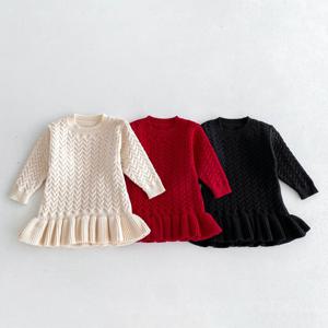 케이블 프릴 밑단 니트 원피스 R28589