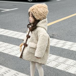 바질 뽀글이 하프 코트 무통 여아 R10026