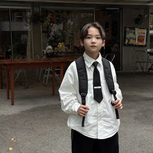 타이 구성 기모 화이트 셔츠 R29846