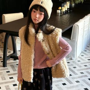 라운드넥 보아 베스트 R29831