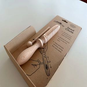 Creamore Mill 씨드추트, 씨앗 배분도구