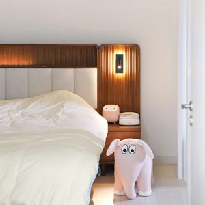 NEW 자라 LED 원목 침대