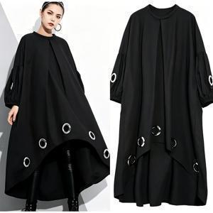 플러스 사이즈 여성 고딕 스웨트셔츠 드레스, 랜턴 슬리브 스트리트웨어 미디 드레스, 앞면 짧은 뒷면 긴 컷아웃 리벳 및 커프스 및 헴에 오버사이즈 메탈 아일렛 장식이 있는 루즈핏 편안한 원단 드레스, 다용도 캐주얼 여성 고스틱 의상