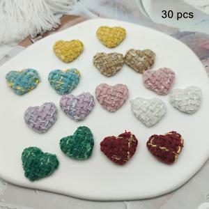 30개/봉투 랜덤 혼합 색상 1.8cm 펠트 원단 하트 천 가방 단추 패치 하트 여성 귀걸이 머리띠 헤어 클립 추가 재료 팩 천 단추 폰 케이스 패치 장식 재봉 추가 의류 추가 천 단추 추가 가정용