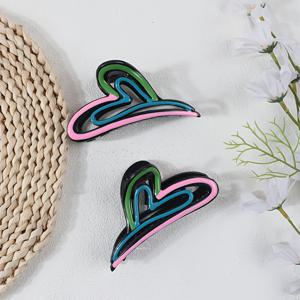 도파민 컬러 매칭 하트 모양 클로 클립 2개, 여성용 여름 뒷머리용 샤크 클립, 인플루언서 스타일 다용도 신상 대형 헤어 액세서리, 다양한 상황용
