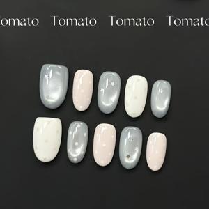 딸기 밀크 폼 순수 수제 누름식 인조네일, 은빛 캣아이, 별, 폴카 도트가 있는 라이트 핑크 밀키 화이트, 귀엽고 부드러우며 상큼한 고급스러운 느낌의 우아한 숏 네일, 10개입, 탈부착 가능