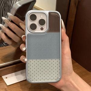 폰 케이스: 탠 및 라이트 블루 텍스처 패턴 케이스, 아이폰 17 Pro Max, 아이폰 16 Pro/15/14/13 Pro/12/11 호환, 낙하 방지, 심플하고 창의적인, 고급스러운 PC 전기도금 에폭시 수지 보호 커버, 휴일 선물, 다양한 상황에 적합