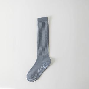 여성용 요가 양말 1켤레 - 미끄럼 방지 그립, 요가 및 피트니스용, 통기성 및 흡습 원단, 사계절 편안함, 요가 필수품, 운동용 양말, 편안한 착용감, 스타일리시한 디자인, 통기성 원단, 부드러운 질감, 헬스용