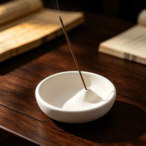 순백색, , 작은 산 모양 석고 향로, 가정용, 젠 디자인 특징. 미니어처 향로용 데스크탑 액세서리