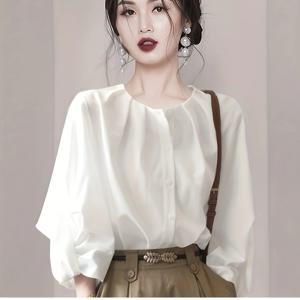 여성 화이트 셔츠 2025 봄/가을 신상 감성 탑 블라우스 느낌 긴팔 셔츠