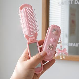 NIUUGU 접이식 거울형 헤어 브러시 1개 - 카와이 리본 & 하트 꽃 미니 여행용 헤어브러시, 여성용 휴대용 포켓 거울 빗, 핸드백용 소형 접이식 헤어 스타일링 도구, 선물용, 플라스틱 브리스틀 & 거울