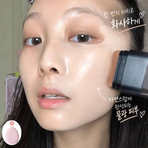 듀얼 파운데이션 스틱 물광 피부 표현 커버 스틱 자연스러운 피부톤 보정 결점 커버 촉촉한 밀착 베이스 메이크업