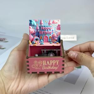 귀여운 수동 크랭크 빈티지 레이저 조각 나무 뮤직 박스 - 핑크 생일 테마, 