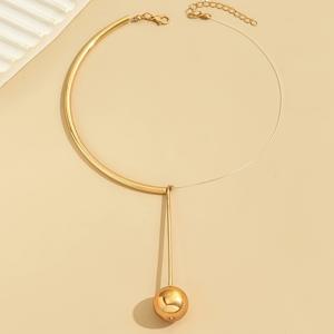 패셔너블한 메탈 스타일 원형 펜던트 1개, 하프 메탈 초커, 반투명 낚시줄, 비대칭 초커
